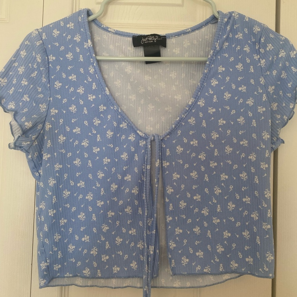 Floral Cropped Tie Front Danity Top